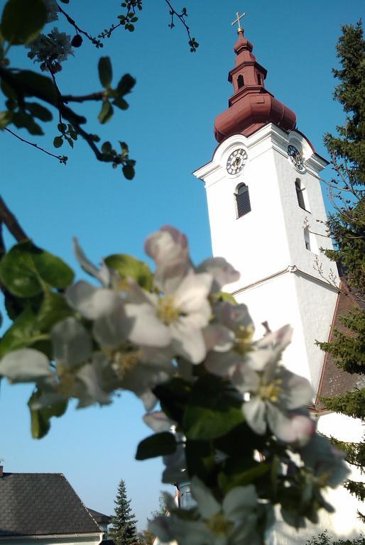 Hotel - Landgasthof Winklehner Sankt Pantaleon  Экстерьер фото