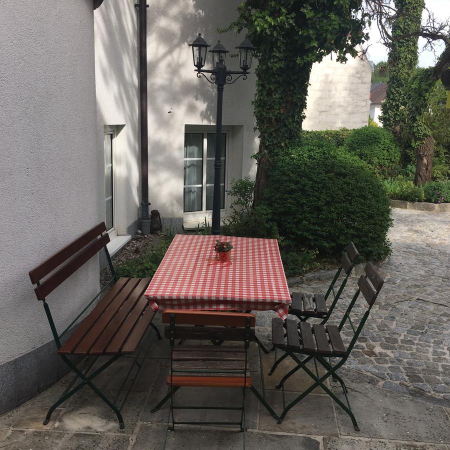 Hotel - Landgasthof Winklehner Sankt Pantaleon  Экстерьер фото